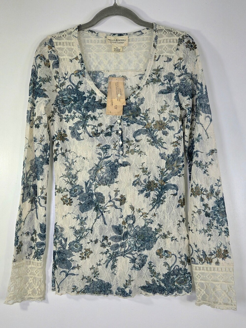 NWT DISCONTINUED DENIM & SUPPLY RALPH LAUREN LACE FLORAL HENLEY TOP.